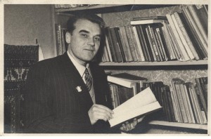 З архіву Тесленка в день 50 річчя (в квартирі)